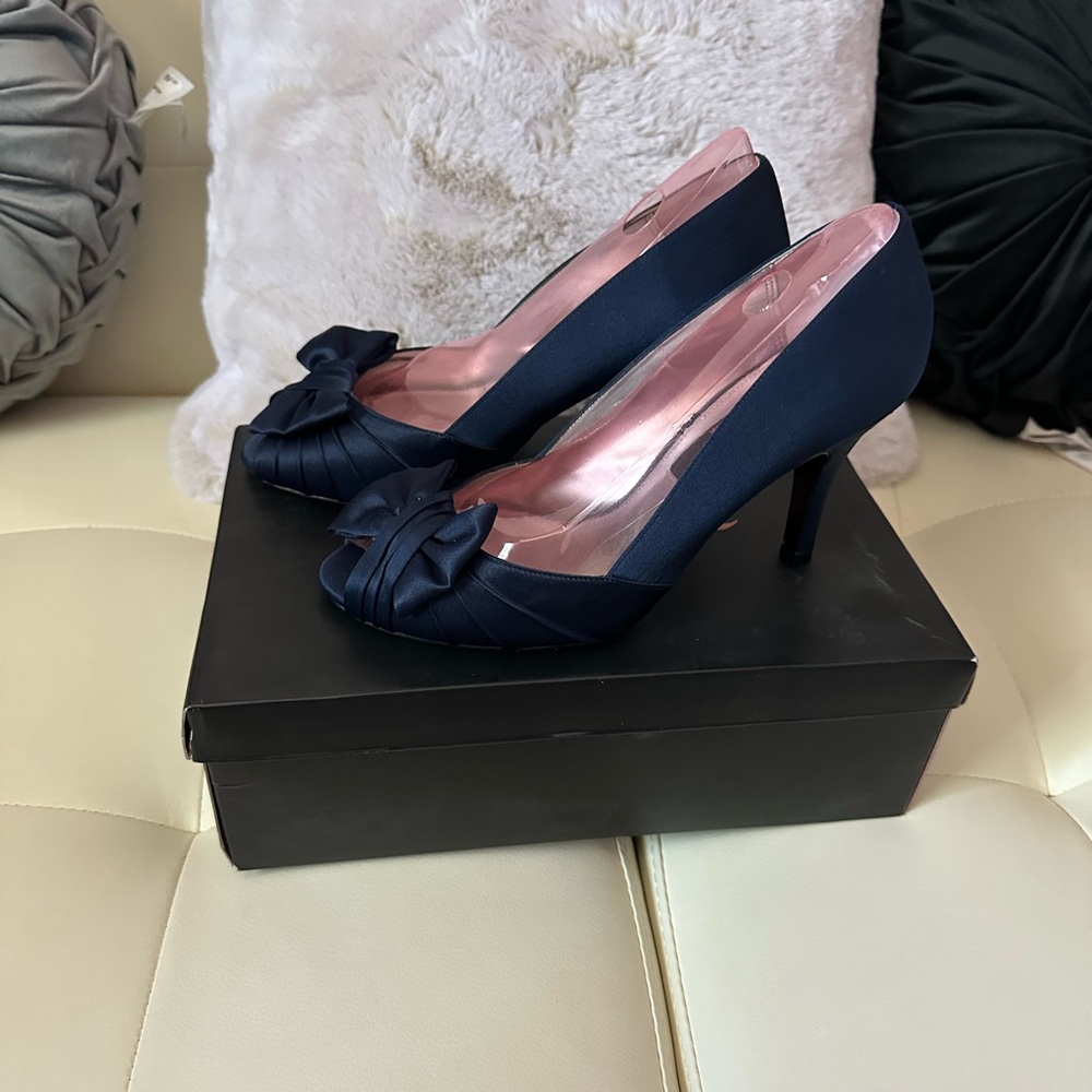 Nina Satin Elegant Navy Blue Women's Heels 7.5M